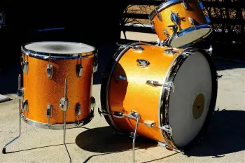 1964 Ludwig Downbeat Sparkling Gold Pearl