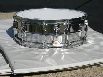 Ludwig Supraphonic snare, keystone badge
