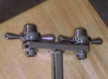 Rogers Double Tom Mount Unit