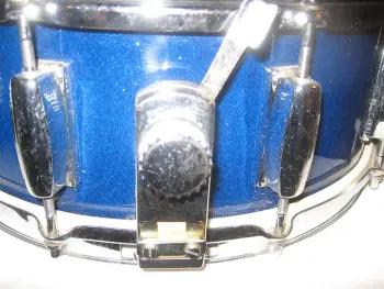 MIJ snare strainers