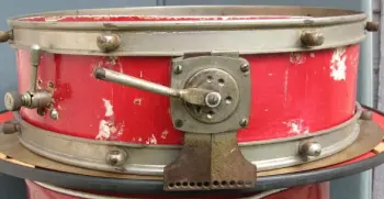 Unique Vintage Sonor Snare ?