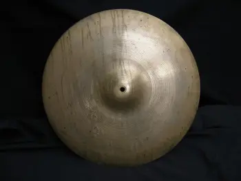 Cleaning an 18&quot; Zildjain A