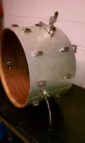 Trade 70's Ludwig BD spurs for 50's