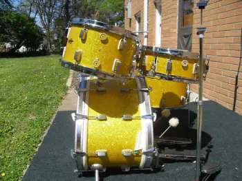 $3800 and reserve still not met !!