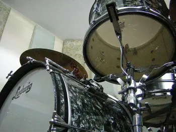 Show Us Your Drum Room