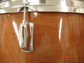 Newbie wraps a drum