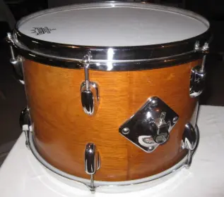 70s SLINGERLAND 9x13 TOM
