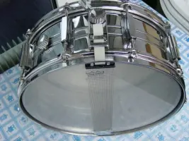 can somebody tell what snare this is??
