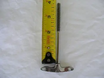 Help ID-ing these BD T-Rods, Please.