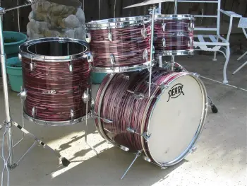 help identifying old pearl drums