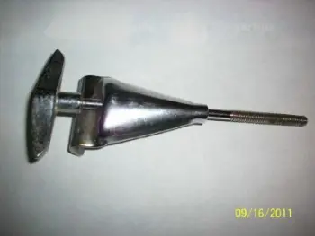 Needed 2 - 70's Slingy tee's &amp; claws