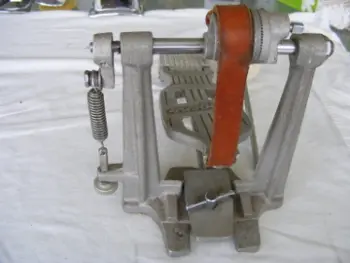 Rogers Pedal Identification Help, Please!