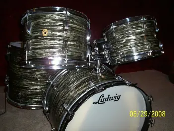 Fade on Oyster Black Pearl 1969