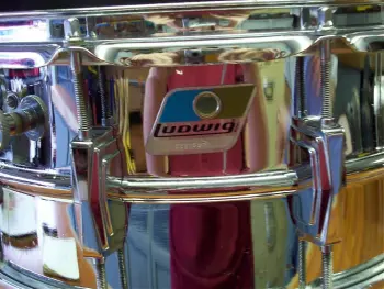 PRICE CHECK - VINTAGE LUDWIG SNARE (1978-1979) Badge #2227507