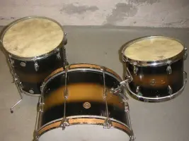 help in identifying gretsch kit