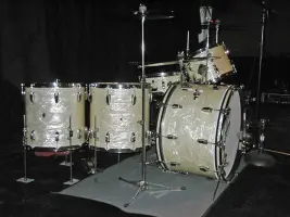 1948 WFL/Buddy Rich Classic kit pics...