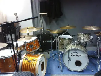 Bolero Drums