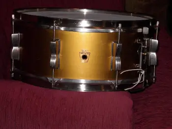 WFL Snare Lug Question