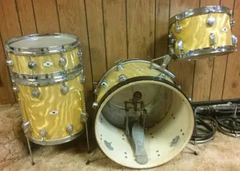 my new bandroom........