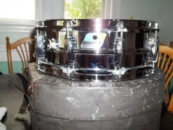 want to trade my 1980 supraphonic snare.