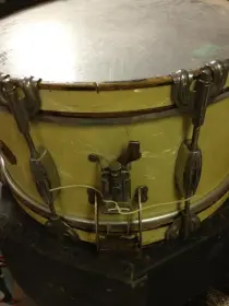 Slingerland 30's? snare with WMP hoops?