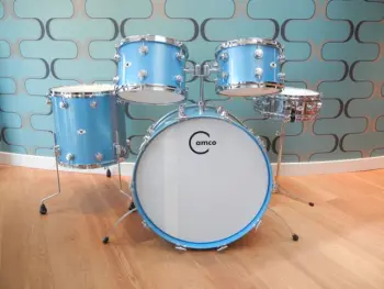Camco LA in Alice Cooper blue