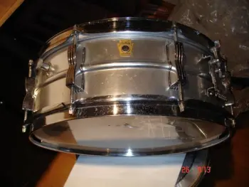How To Make an Acrolite Sing?