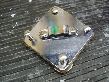 Spade Tom Mount ?