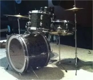 Crown Drums made by Pearl....Star...Stearl....Par???