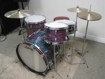 It's the show off your Ludwigs thread...post them if you've got them!
