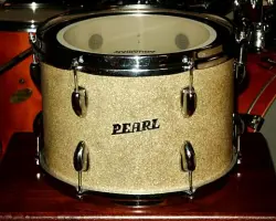 Pictures of my 60's Pearl tom, complete!