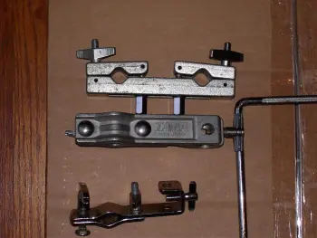 (3) Multi Clamps + (1) accessory arm