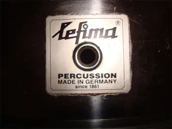 Help me identify the kit please
