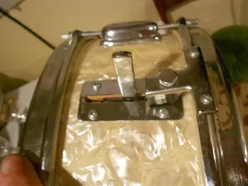 Help identifying these drums