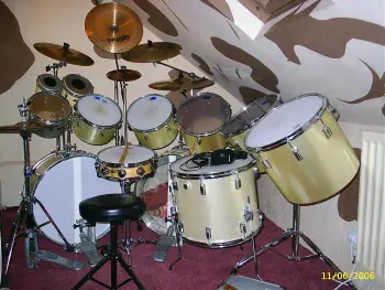 1970 Pearl Phenolic Concert Tom Kit.