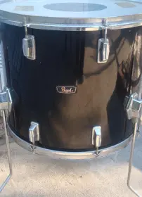 Pearl 16x18 Wood-fiberglass floor tom