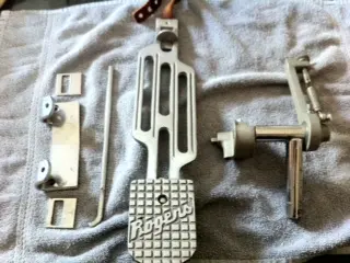 Question on Rogers Kick Pedal Parts?