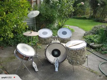 what model pearl drums on ebay?