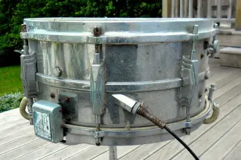 1930s Beverley snare resto - Lug problems