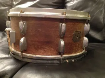 (1971?) Gretsch snare 4153w identity. I think I figured it out. Any 2nd opinions?