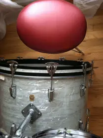 It's the show off your Ludwigs thread...post them if you've got them!