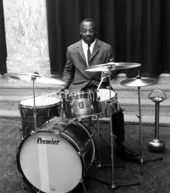 Nice Little Premier Kit 4 Sale