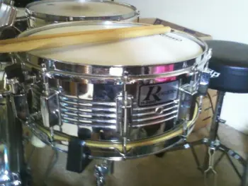 Severe snare drum problem/question?