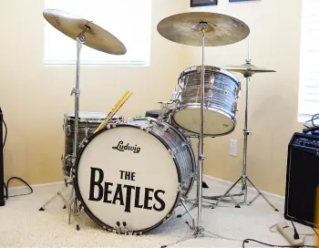Update on my Blue Oyster Pearl &quot;Ringo-ish&quot; Kit