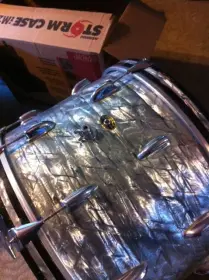 Need identification please :) Slingerland 1961 Black Diamond Pearl Bass Drum