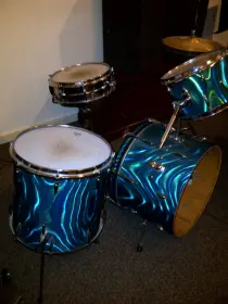 Picking up today - old Sonor teardrop kit - advice?