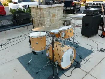 Yamaha  Stage Custom Birch Bop Kit With Legend Maple Snare