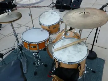 Yamaha  Stage Custom Birch Bop Kit With Legend Maple Snare