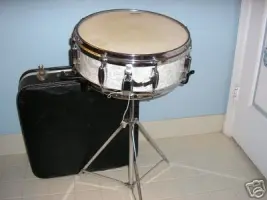 Please help identify this drum!!!