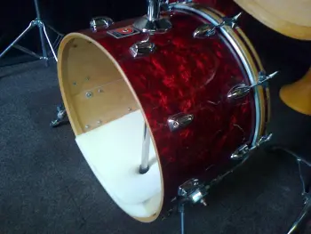 Strange kit ID